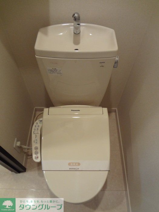 トイレ　トイレ