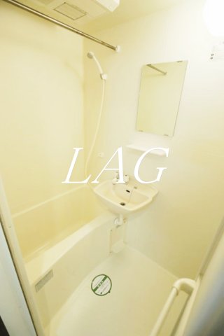 バス・シャワールーム　お風呂です。
