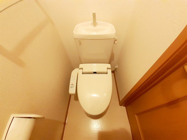 トイレ　ゆったりとした空間のトイレです
