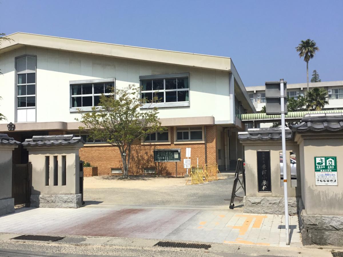 小学校　下関市立豊浦小学校（小学校）まで2099m