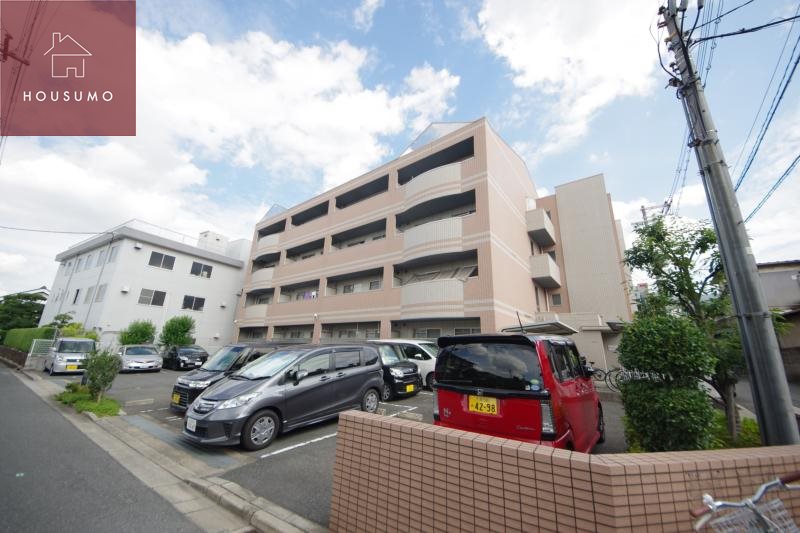 建物外観　落ち着いた雰囲気の外観です