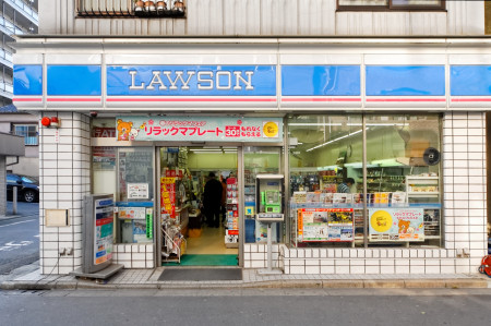 コンビニ　ローソン 緑四丁目店（コンビニ）まで52m