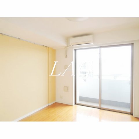 居室・リビング　洋室のお部屋です。