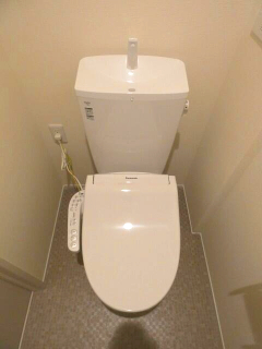 トイレ　シンプルで使いやすいトイレです