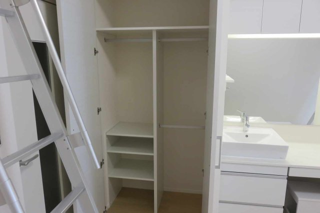 その他部屋・スペース　ドレッサー