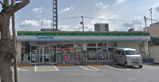 コンビニ　ファミリーマート 六町駅前店（コンビニ）まで500m