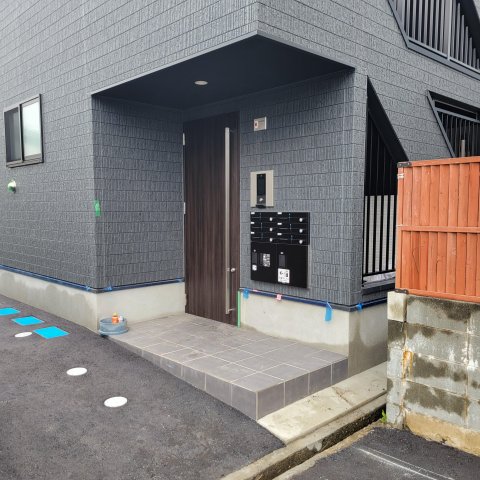 エントランス　清潔なエントランスです★