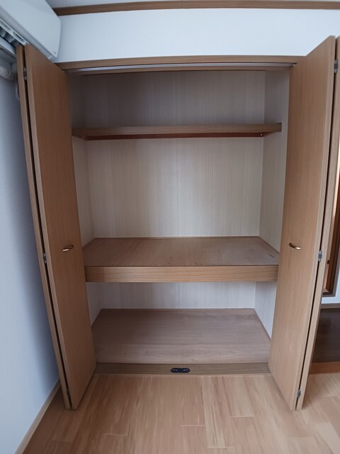 収納　図面と現状に相違がある場合には現状を優先