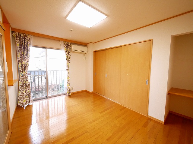 その他部屋・スペース　使い勝手のいい洋室です