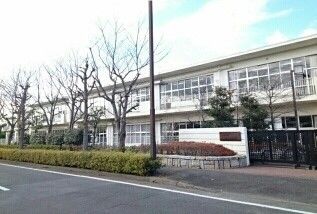 小学校　石川小学校（小学校）まで250m