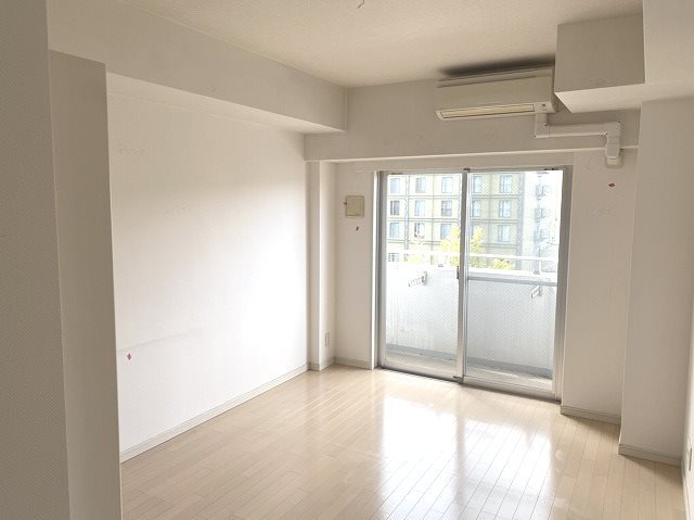 居室・リビング　別タイプのお部屋の為、イメージになります。