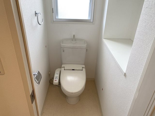 トイレ　別タイプのお部屋の為、イメージになります。