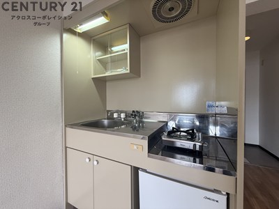 キッチン　収納スペース豊富なキッチンです。