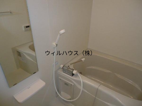 バス・シャワールーム　キレイです！