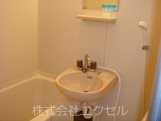 バス・シャワールーム　バストイレ別です。