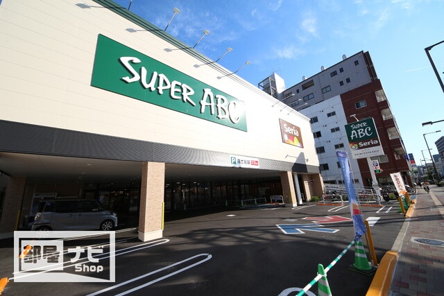 コンビニ　セブンイレブン勝山1丁目店（コンビニ）まで180m
