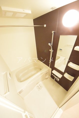 バス・シャワールーム　追い焚き機能付き