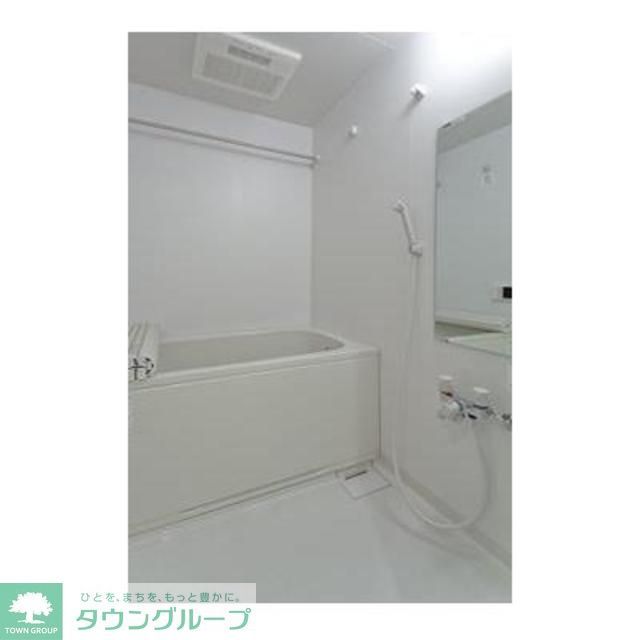 バス・シャワールーム　※写真は同タイプ住戸です。