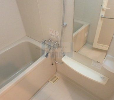 バス・シャワールーム　※別部屋参考写真※現況優先です