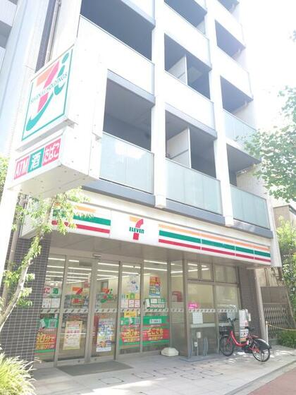 コンビニ　セブンイレブン新宿下落合３丁目店（コンビニ）まで331m