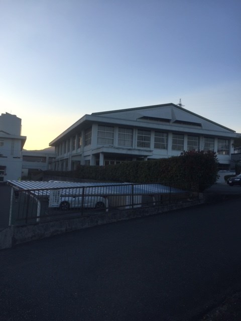 小学校　基山町立若基小学校（小学校）まで478m