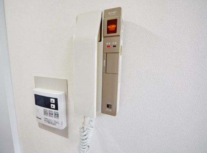 セキュリティ　別部屋の画像を使用しております。