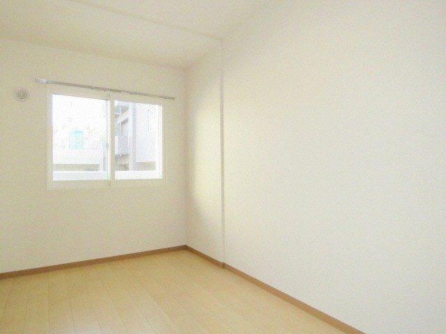 その他部屋・スペース　ベッドルームも広くて使いやすい♪