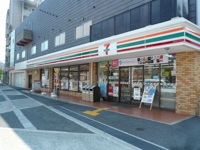 コンビニ　セブンイレブン海老江２丁目店（コンビニ）まで319m