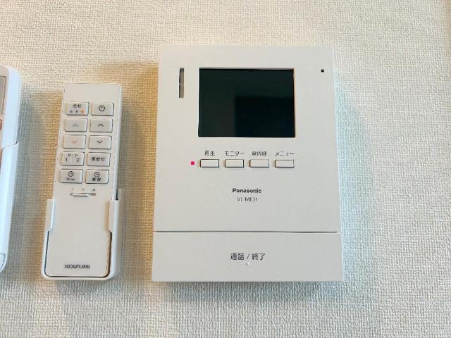 セキュリティ　カメラ付インターホン（イメージ）