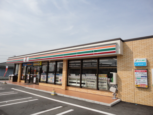 コンビニ　セブンイレブン（コンビニ）まで400m