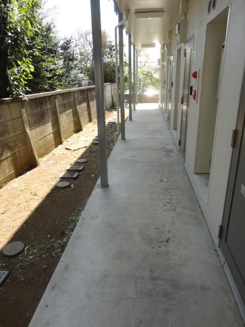 エントランス　広い共用部