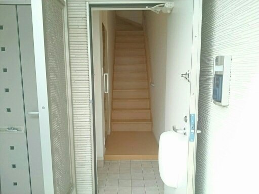 玄関　ゆったりとした玄関です