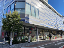 スーパー　西友 東長崎店（スーパー）まで681m