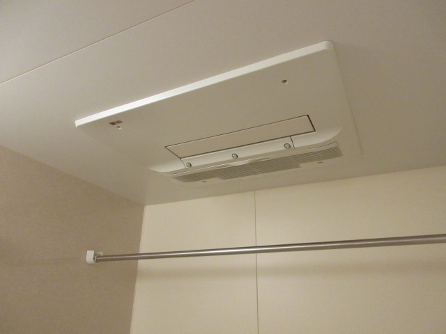 その他設備　浴室乾燥機
