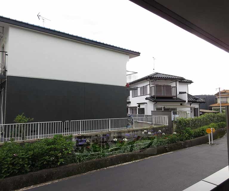 眺望　閑静な住宅地です