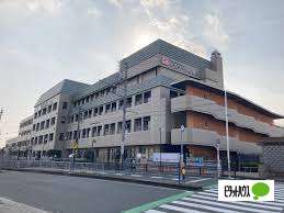 病院　名古屋市立大学医学部附属リハビリテーション病院（病院）まで895m