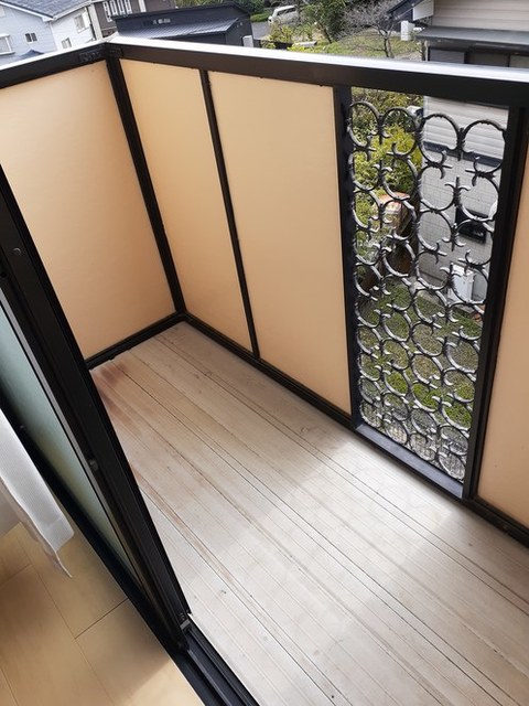 バルコニー