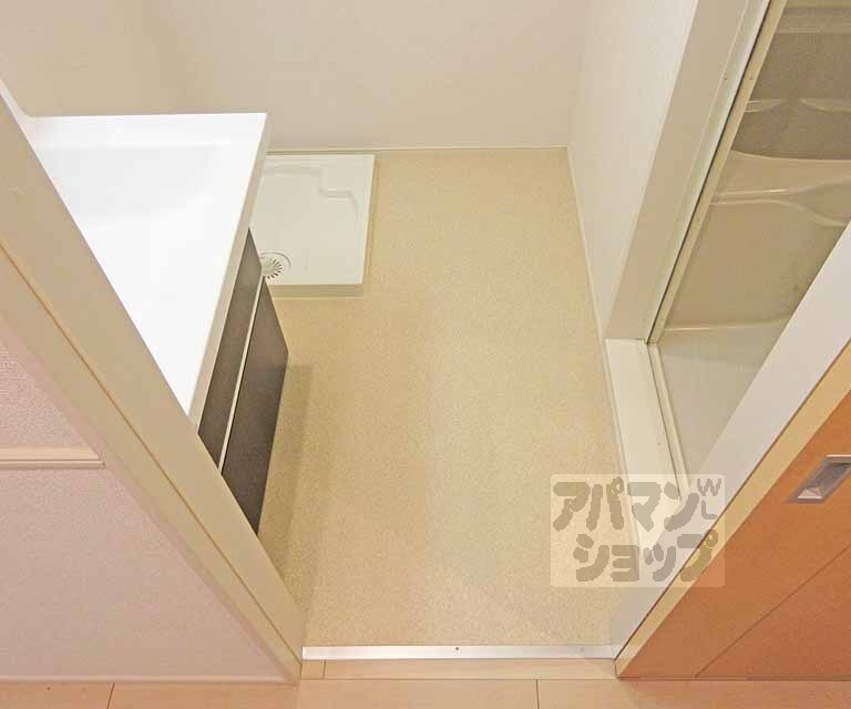 洗面設備　脱衣所です。