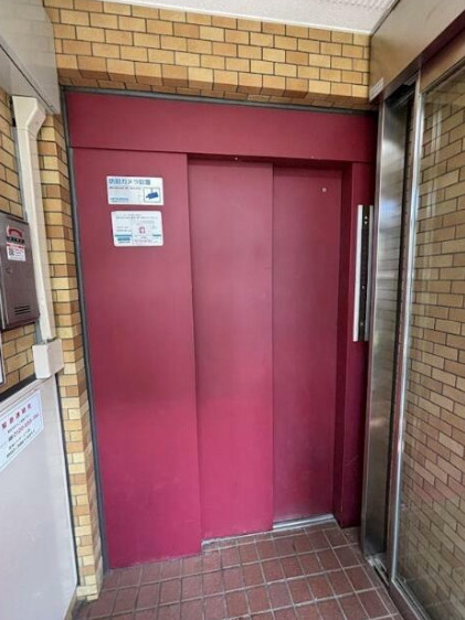 その他共有部分　エレベーター完備です