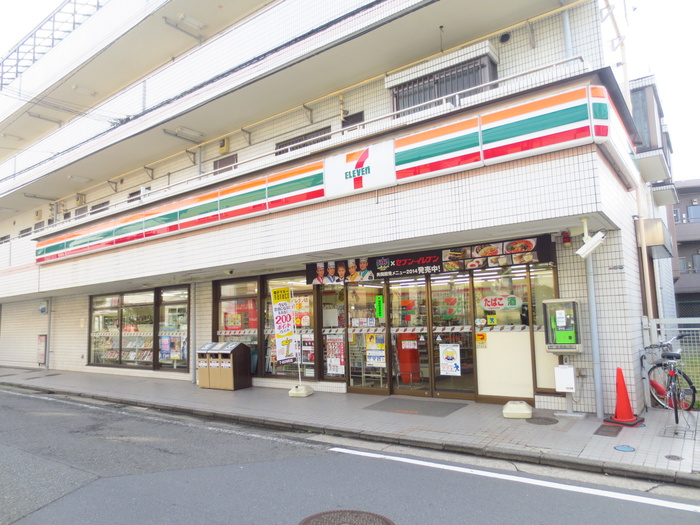 コンビニ　セブンイレブン（コンビニ）まで100m