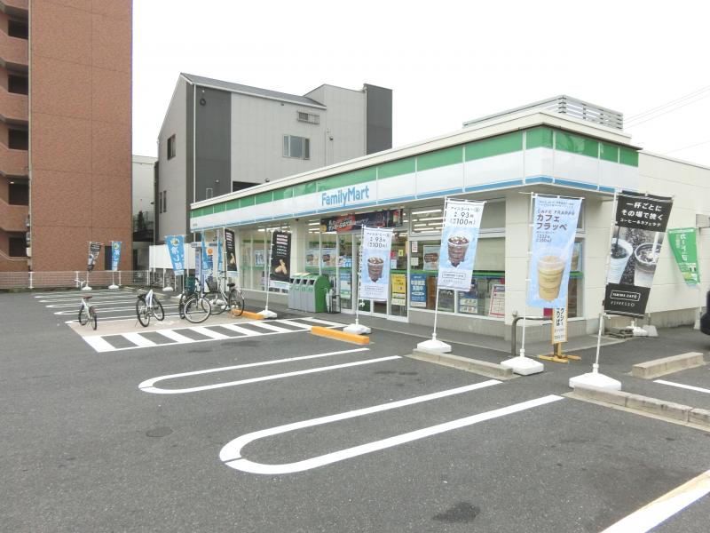 コンビニ　ファミリーマート翠五丁目店（コンビニ）まで233m