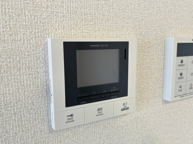 セキュリティ　モニター付きインターホンです