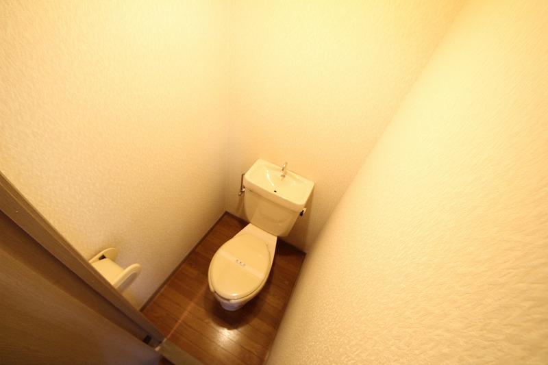 トイレ　シンプルで使いやすいトイレです