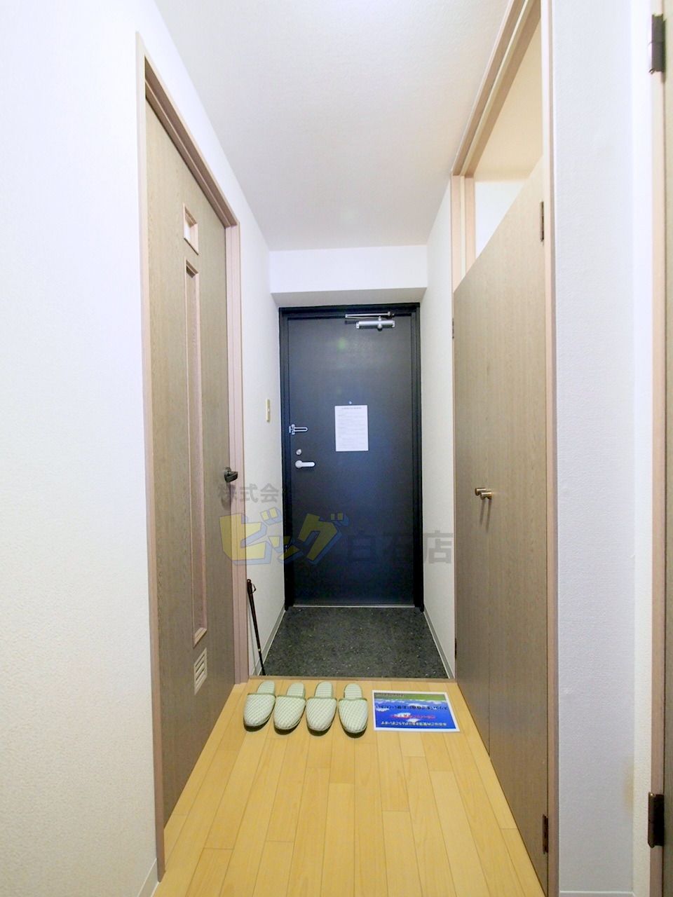 玄関　広々玄関です♪
