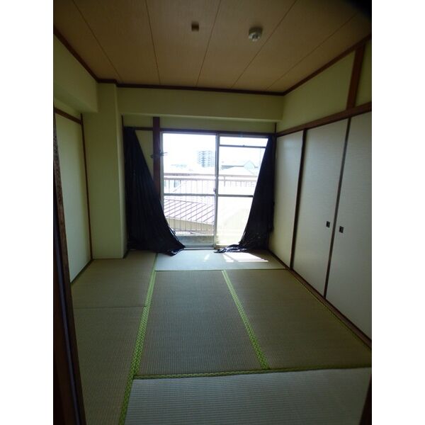眺望　掲載写真は同型モデルを掲載しており実際のお部屋と仕様等が異な