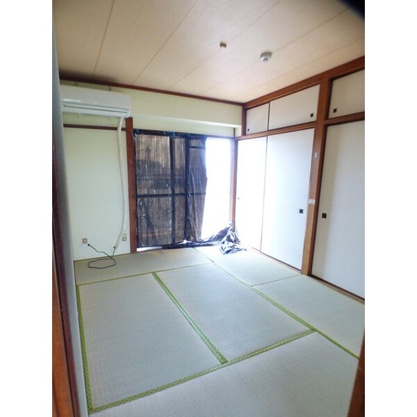 その他部屋・スペース　掲載写真は同型モデルを掲載しており実際のお部屋と仕様等が異な
