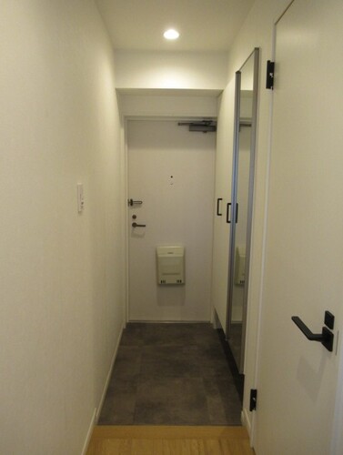 玄関　玄関　※2026年5月の写真
