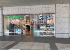 コンビニ　ファミリーマート 品川グランパサージュ店（コンビニ）まで588m