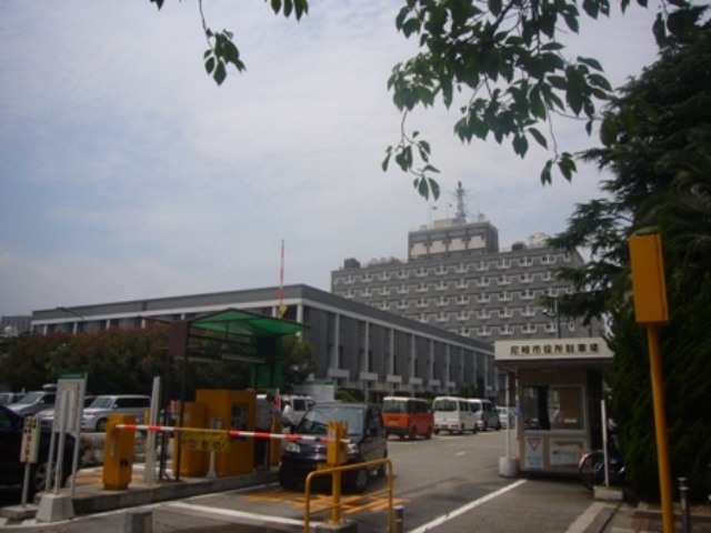 役所　市役所（役所）まで829m