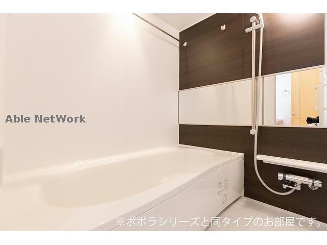 バス・シャワールーム　同モデル